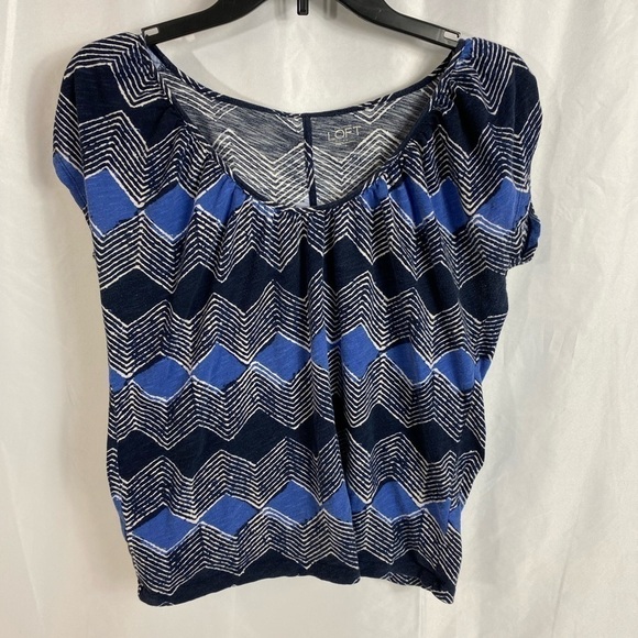 Ann Taylor Loft Top - Picture 1 of 1